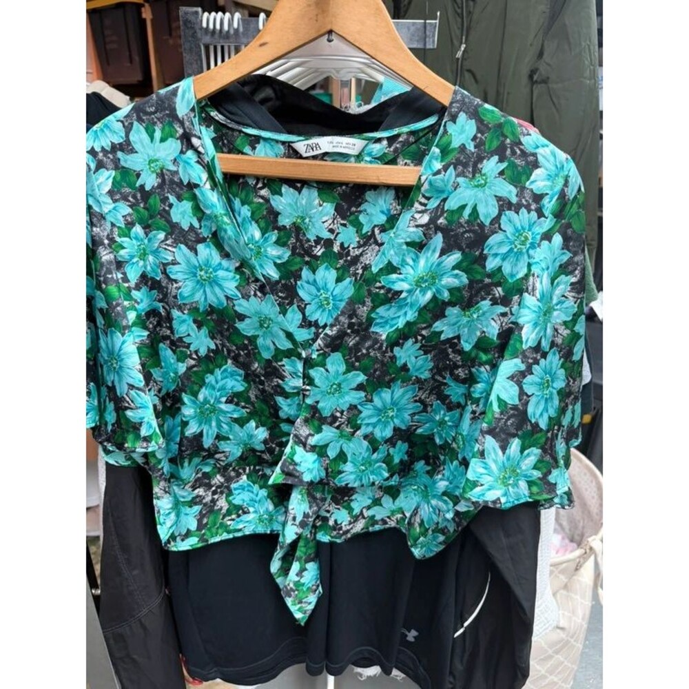 Large Zara crop